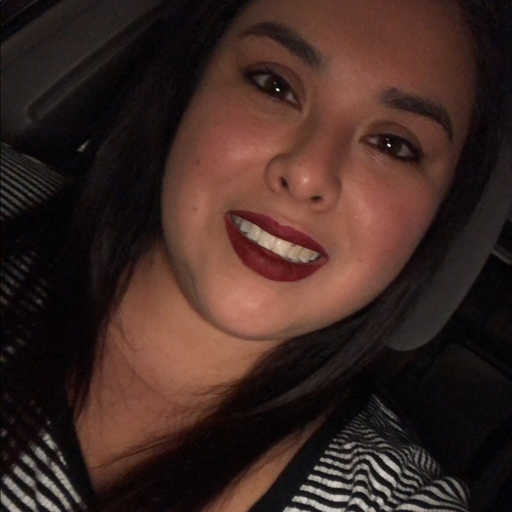 Meet your Posher, Samantha